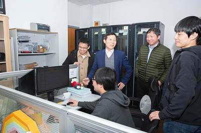 智慧防疫新突破 上海交大團隊為騰訊健康碼開發(fā)人臉識別技術(shù)，榮獲上海科技進步特等獎